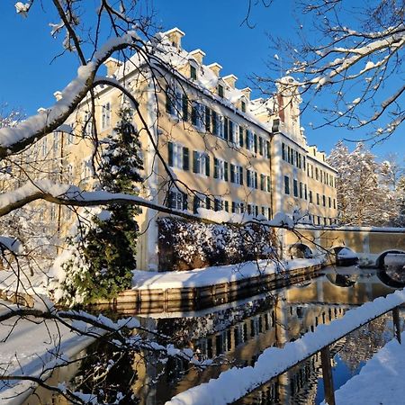 Wohnen Im Wasserschloss Sandizell Schrobenhausen Buitenkant foto