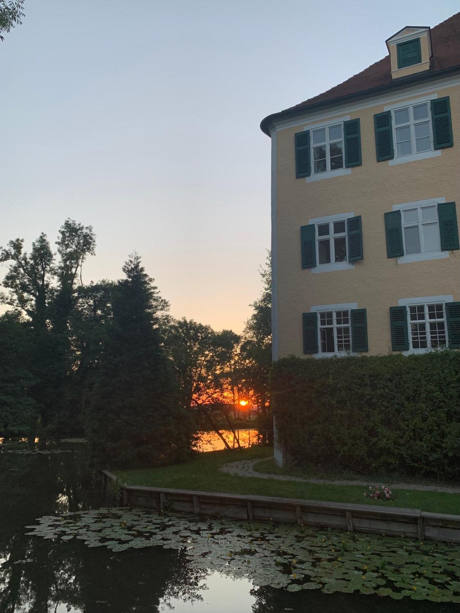 Wohnen Im Wasserschloss Sandizell Schrobenhausen Buitenkant foto