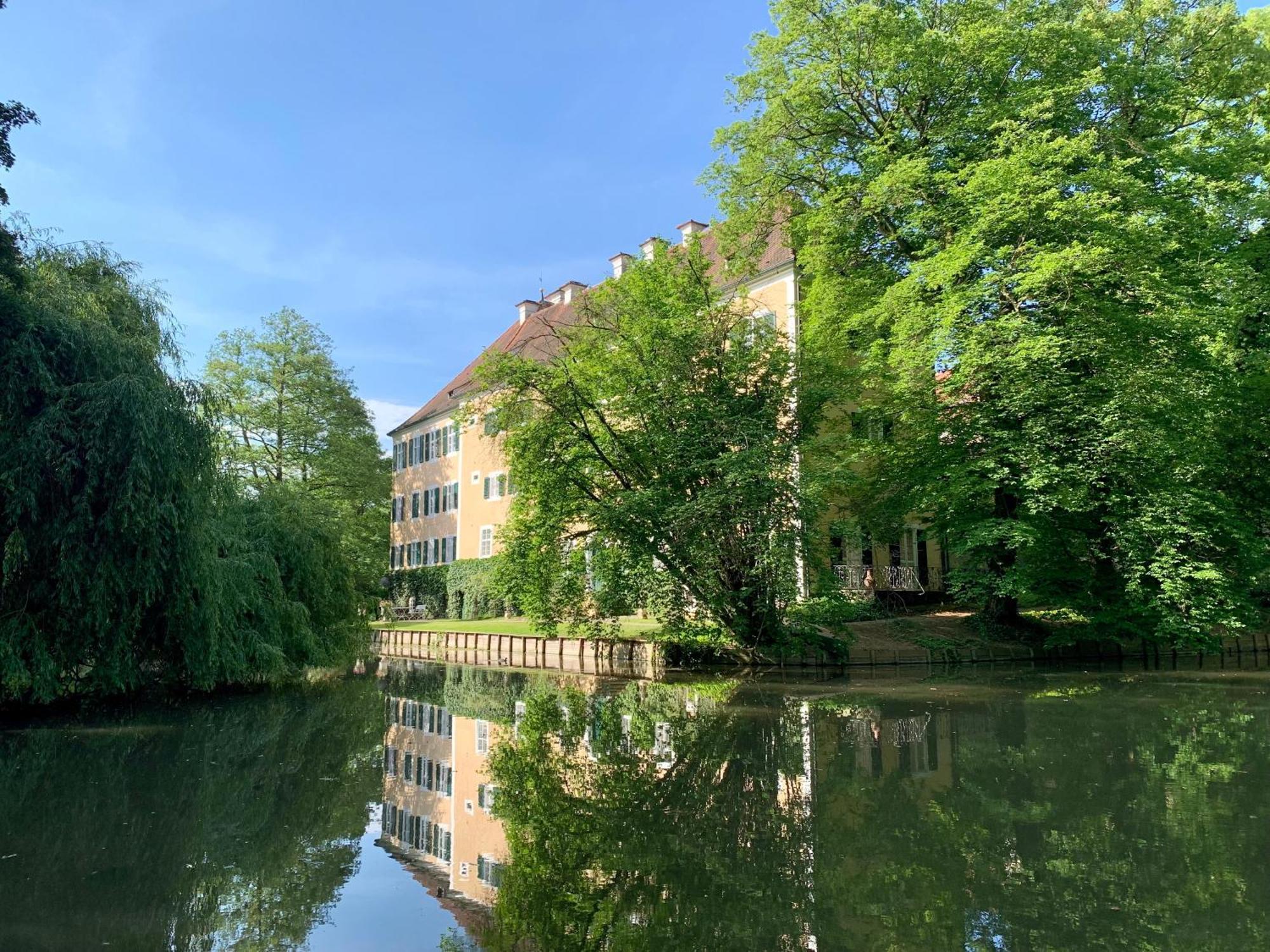 Wohnen Im Wasserschloss Sandizell Schrobenhausen Buitenkant foto